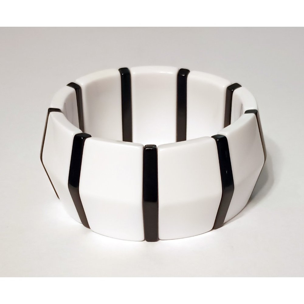 Vintage Avon Classic Lines Black & White Stretch Bracelet geometric stripes